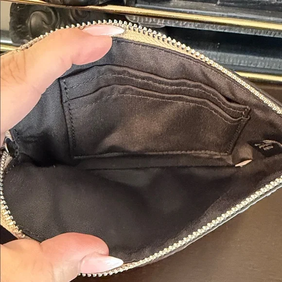 Coach Beige single zip Signature Embossed Wristlet wallet - Picture 4 of 5